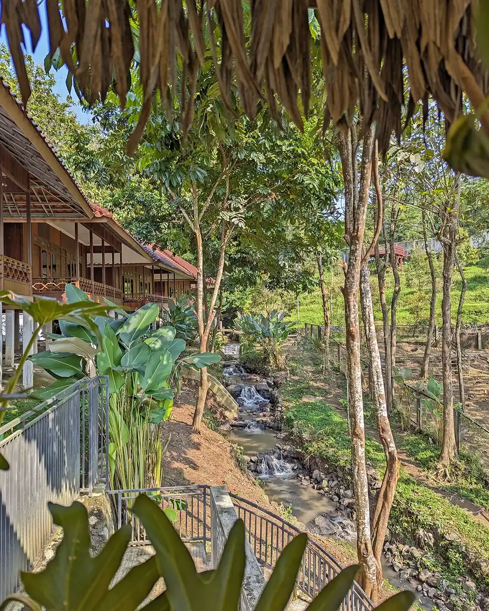 Kasuari Exotic Resort Magelang — foto 3