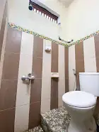 DJURAGAN KAMAR OEMAH KAYU SARAGAN - One-Bedroom Apartment — foto 5