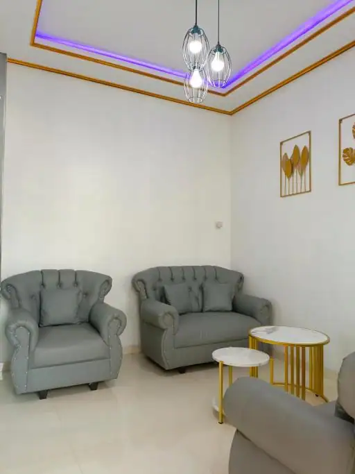 Gemi Homestay Magelang - Two-Bedroom House — foto 4