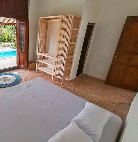 ESCAPE BED AND DESK (F7) — foto 2