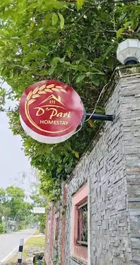 D'Pari Homestay Magelang - Three-Bedroom Villa