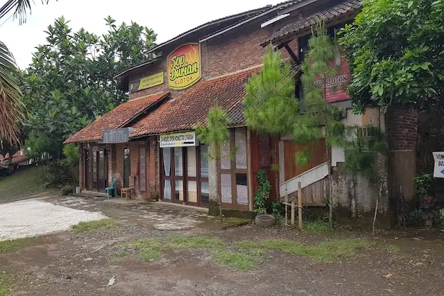 Super OYO 3693 Kopi Klotok Homestay Syariah — foto 2