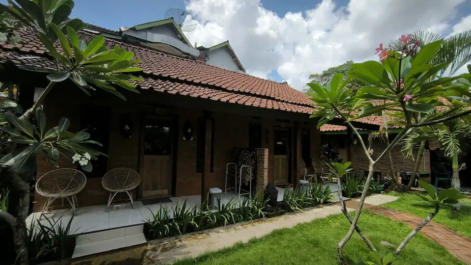 Villa Setumbu powered by Cocotel - Standard Double Room — foto 2