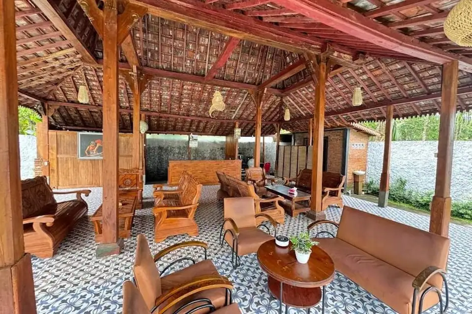 Vila Pandhappa - Three-Bedroom Villa