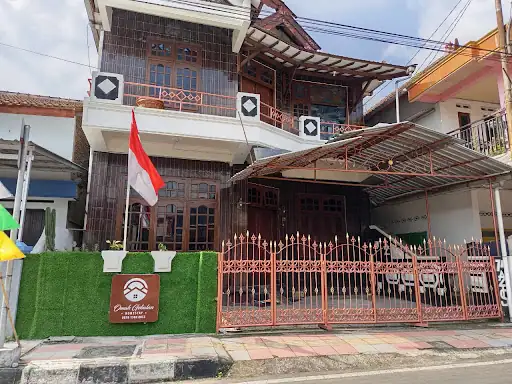 Homestay Joglo Jembangan