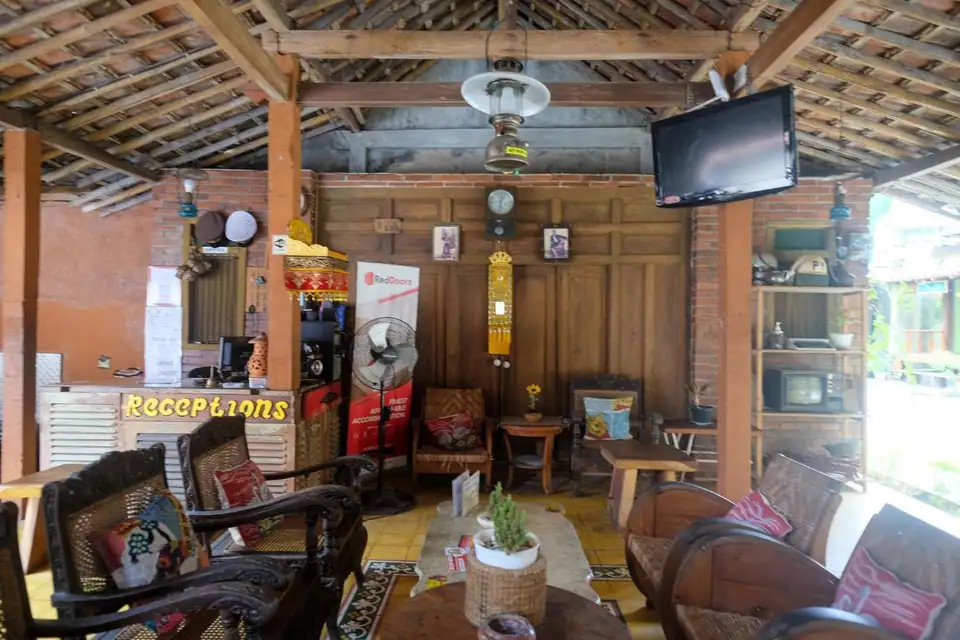 RedDoorz Syariah near Akmil Magelang - Double Room — foto 3