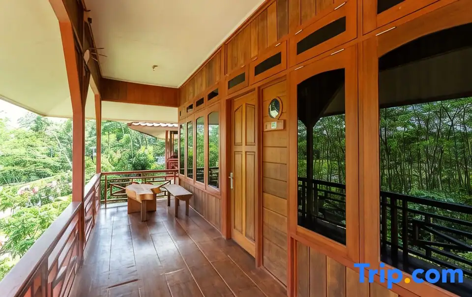 Kasuari Exotic Resort Magelang — foto 2