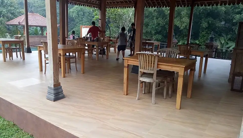 Rumah Dharma 2 Riverside — foto 4