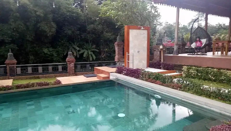 Rumah Dharma 2 Riverside — foto 2
