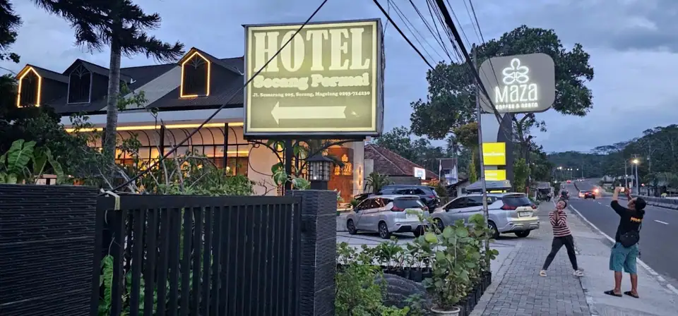 Hotel Secang Permai