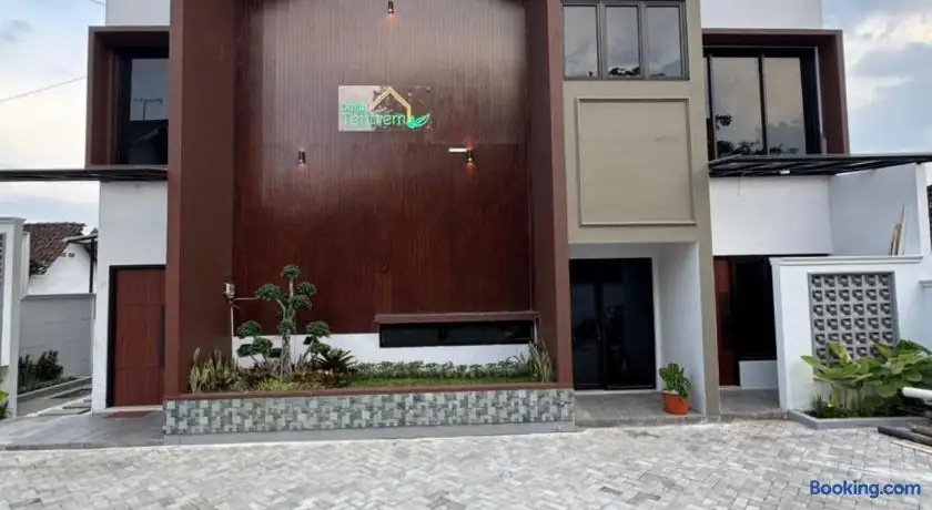 Omah Tentrem Magelang — foto 2