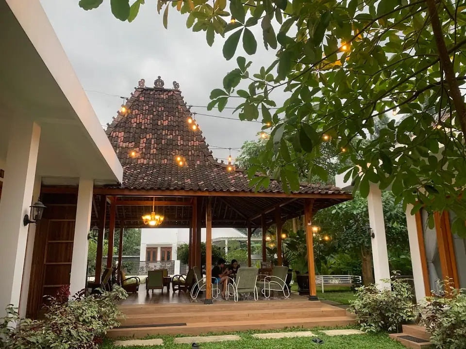 KINKEO BOROBUDUR
