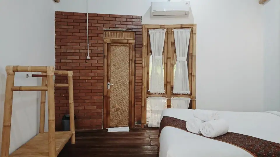 Balkondes Kembanglimus - Mixed Dormitory Room — foto 3
