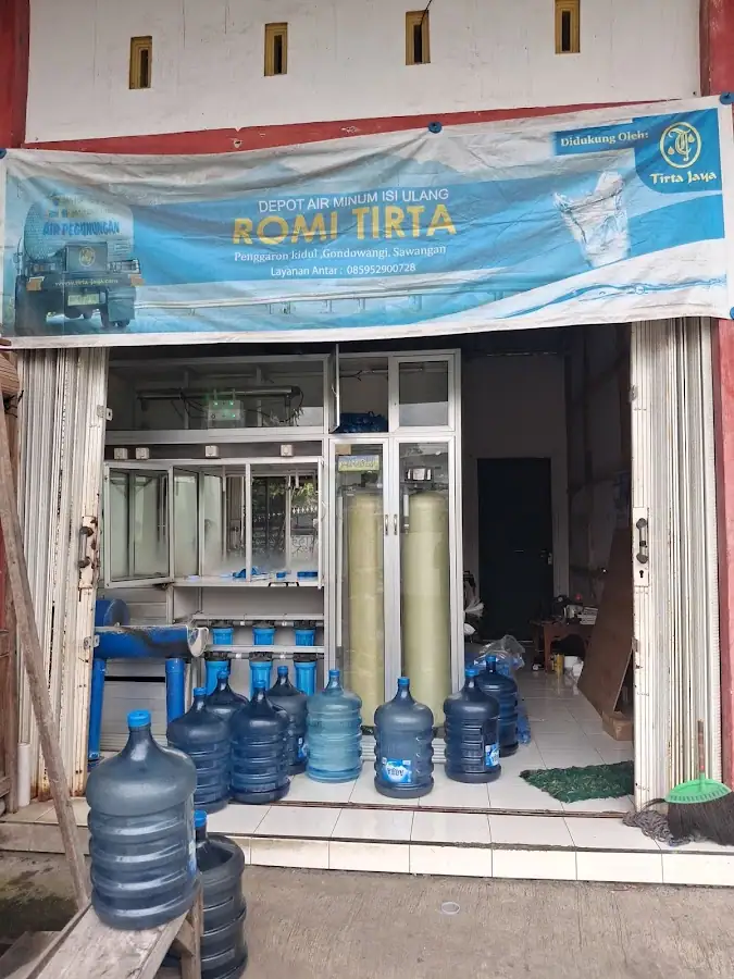 Sumber Agung isi ulang air minum dan alat listrik — foto 3