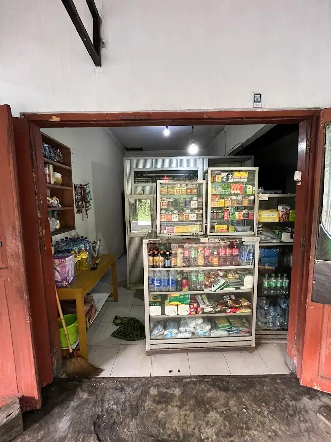 Depo Air Minum Isi Ulang " ATT " — foto 3