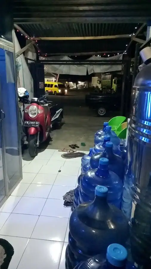 Risqua Depot Isi Ulang Air Mineral