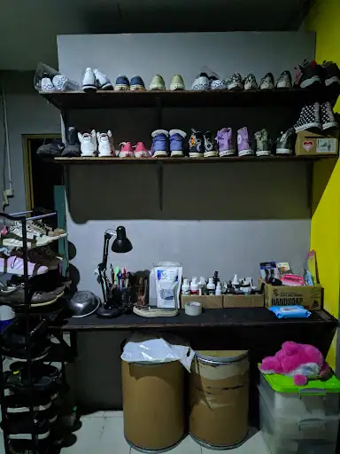 YOURSHOESCLEAN | CLEANING EVERYDAY