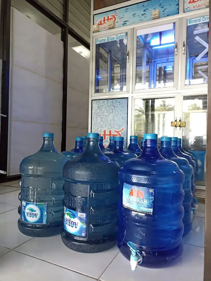 RISQUA3 depot isi ulang air minum (galon) — foto 3