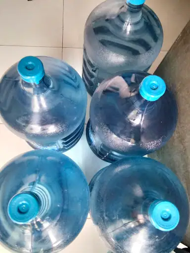 Isi ulang air minum RO - Amira Tirta Barokah — foto 2