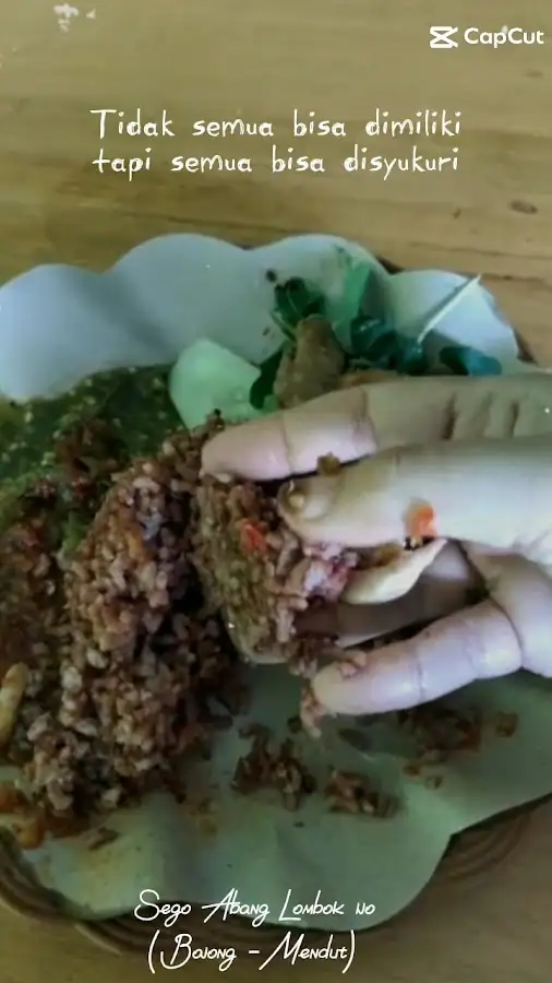 Nasi box & warung makan Borobudur Sego abang lombok ijo (bakar goreng geprek kremes) safia catering — foto 4