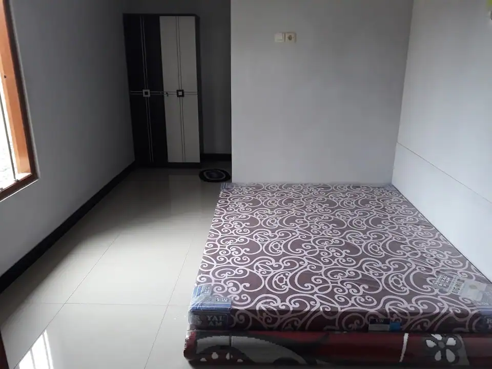 Kost Deliasih 554