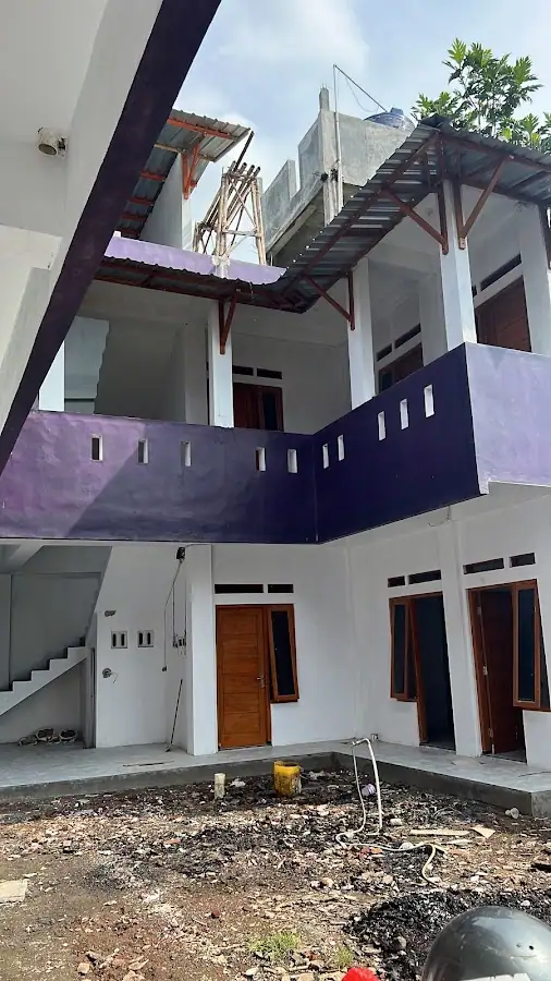KOS UNGU MAGELANG