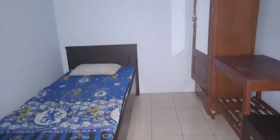 Kost Bu Guntur — foto 2