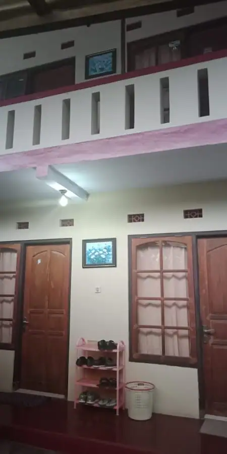Kost Bu Guntur — foto 3