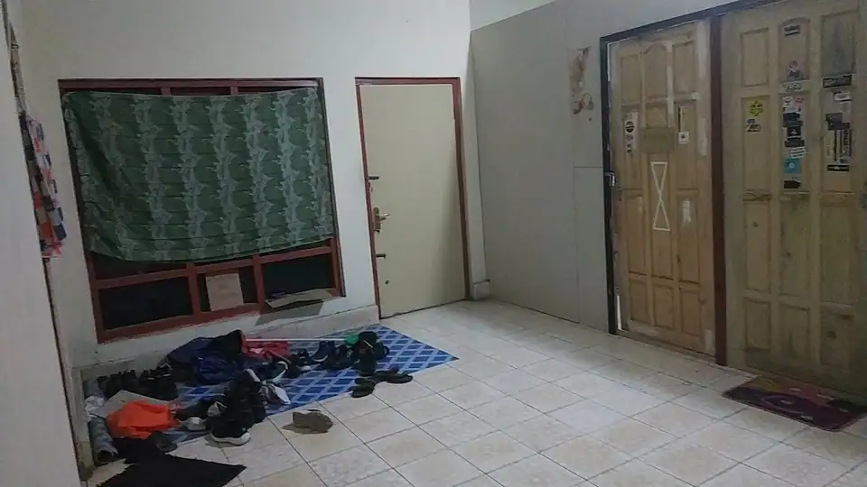KOS DIMUN ANGKOT BIRU — foto 3