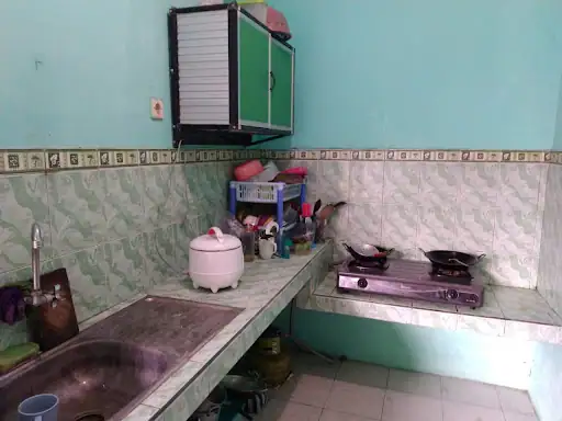 Kost Putri Pak Sunaryo