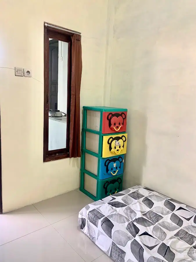 Kost Putri Pak Sunaryo — foto 3