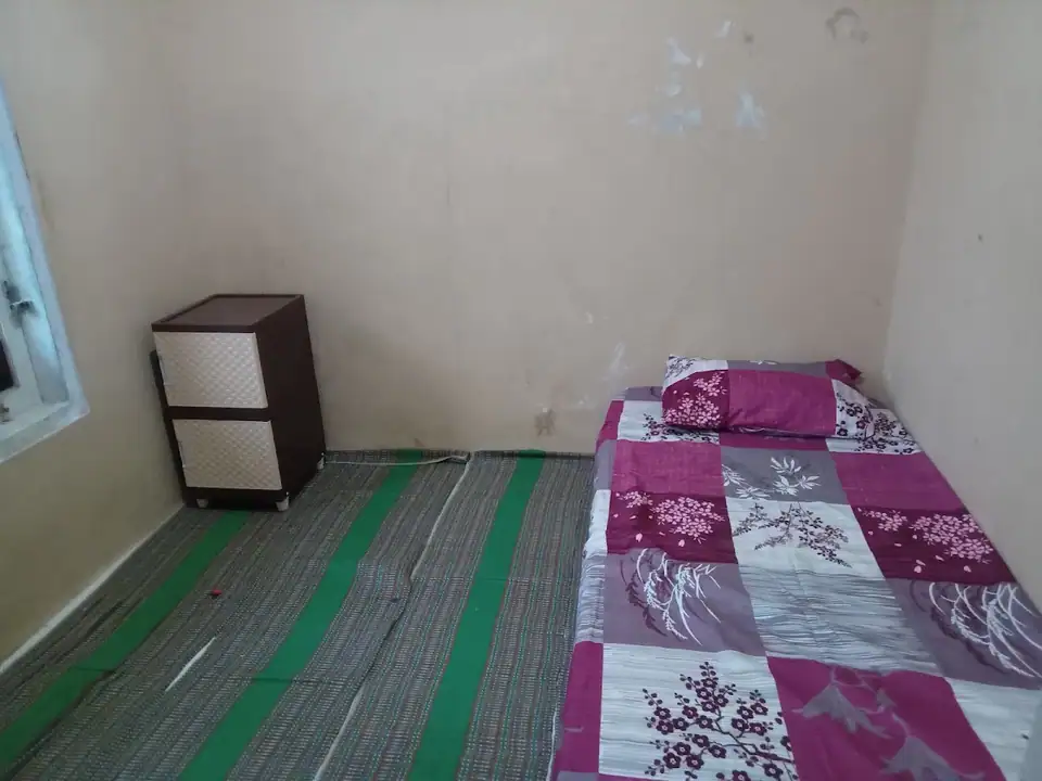 Anindya Kost
