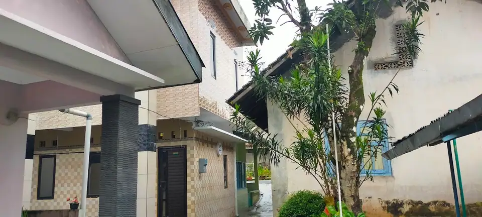FIRALITA FAUZI KOST(BP.Nanang)