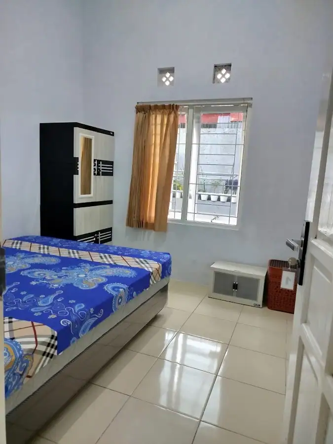 Kost Ibu Uut — foto 3
