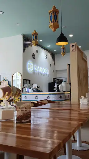 Sakopi Cafe and Resto · Gardena Dept Store — foto 2
