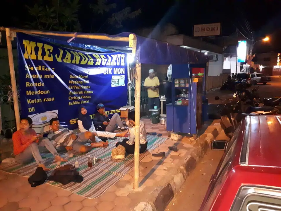 FOKUS COFFEE & EATERY wfc,playgroundd · Beringin III Gg. Tidar N — foto 2