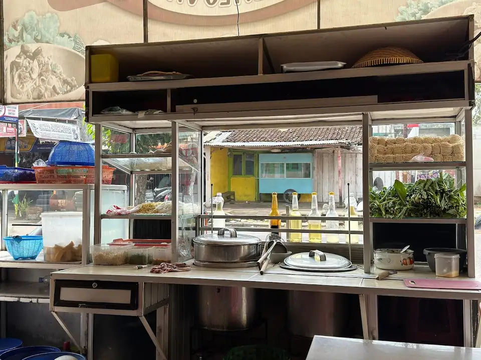 Dealova Mie Ayam & Bakso Beranak — foto 3
