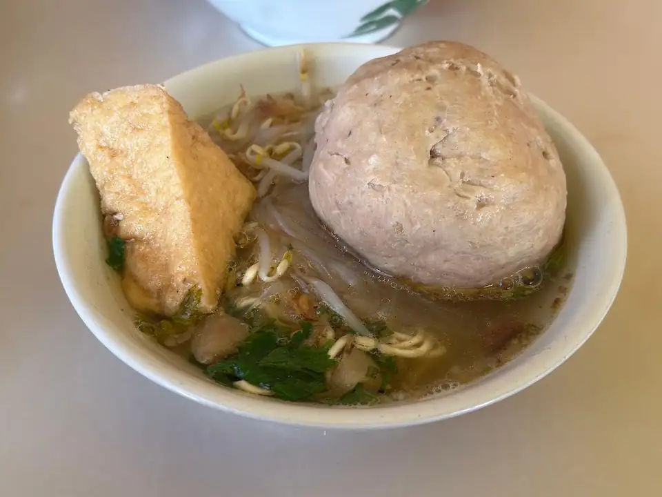 Dealova Mie Ayam & Bakso Beranak — foto 5