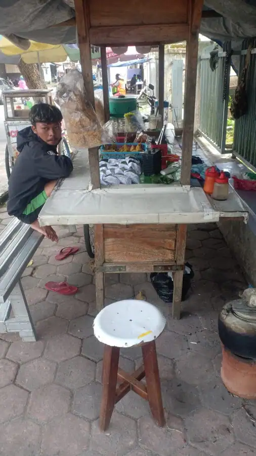 Hvman Cafe · Soekarno Hatta No.5 — foto 2