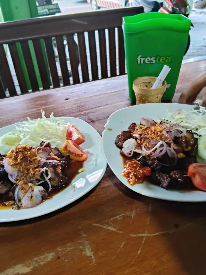 Rumah Makan Sate Kambing Dan Tongseng Mbak Ning — foto 3