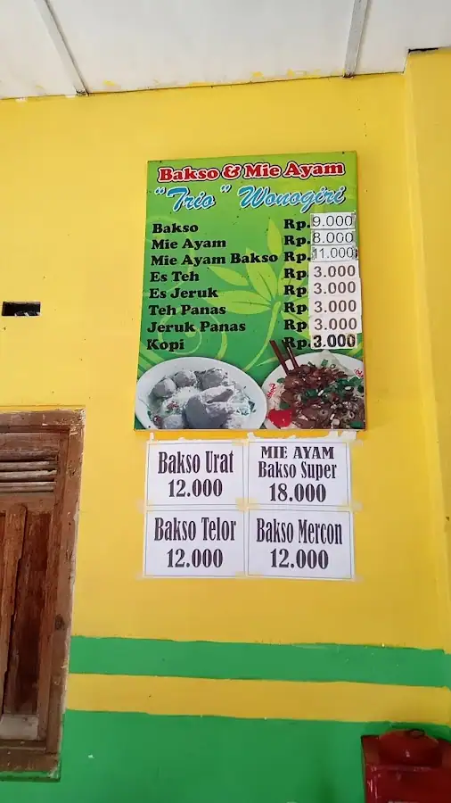 Bakso & mie ayam trio wonogiri