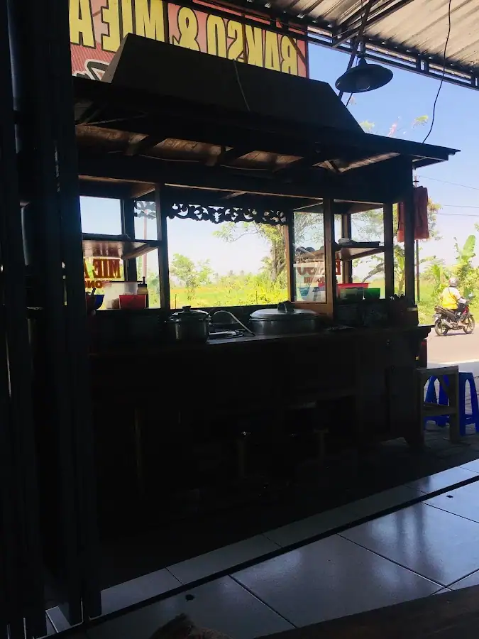 Bakso & mie ayam trio wonogiri — foto 2