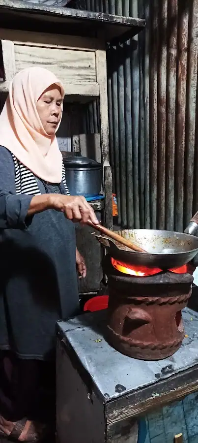 NASI GORENG MAGELANGAN MBAK MIA — foto 2