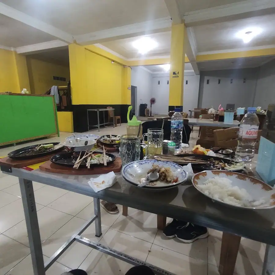 Pondok Sate Solo Pak Amir ( cabang grabag ) — foto 3