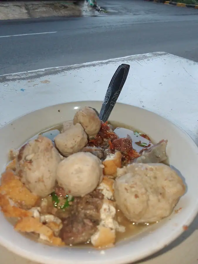 Bakso Urat "Pak Ari"