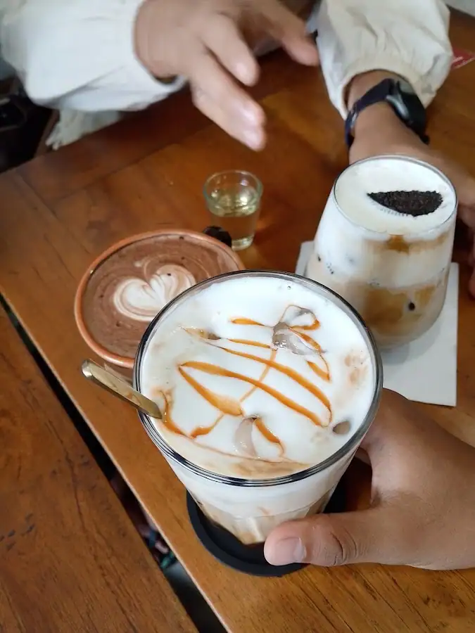 Sadajiwa Coffee & Eatery · Majapahit No.48A — foto 4
