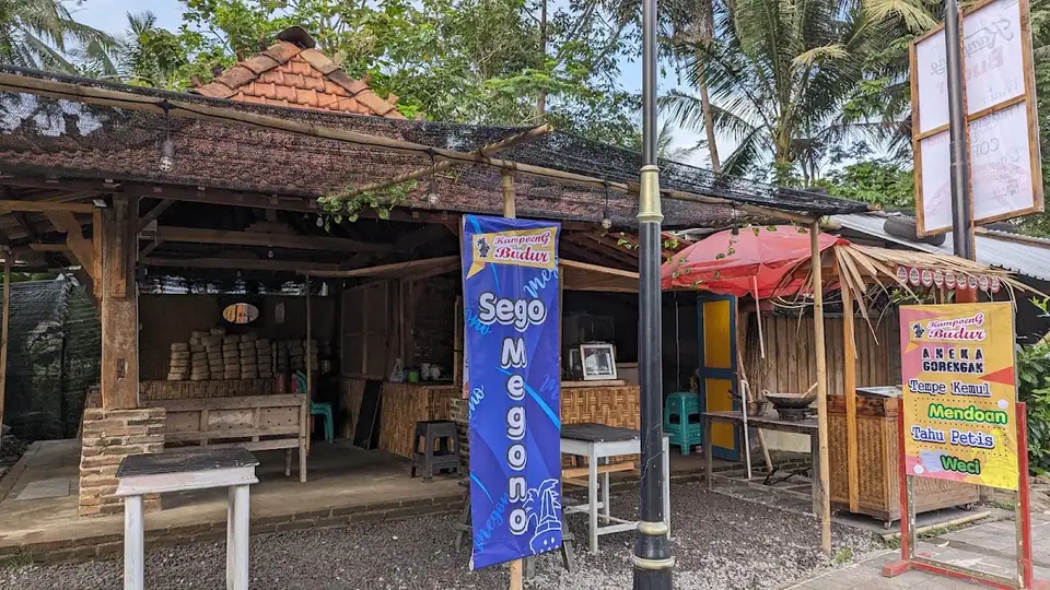 Kampoeng Budur Bakso Malang Raja Sapi