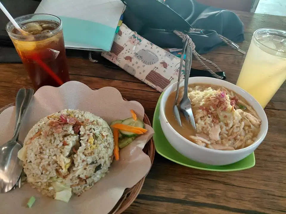 Waroeng Kemboelan — foto 2