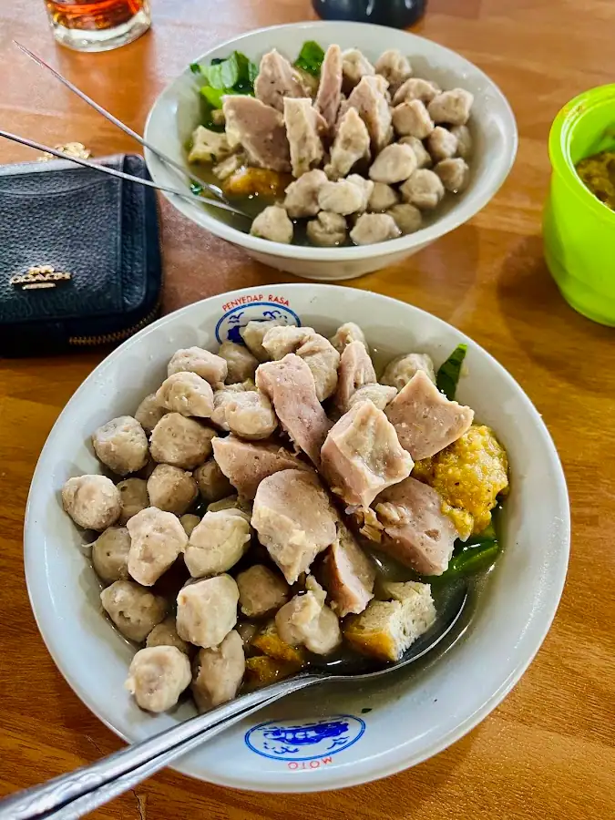 Bakso Krikil dan Bakso Tenis Pak Bendot — foto 5