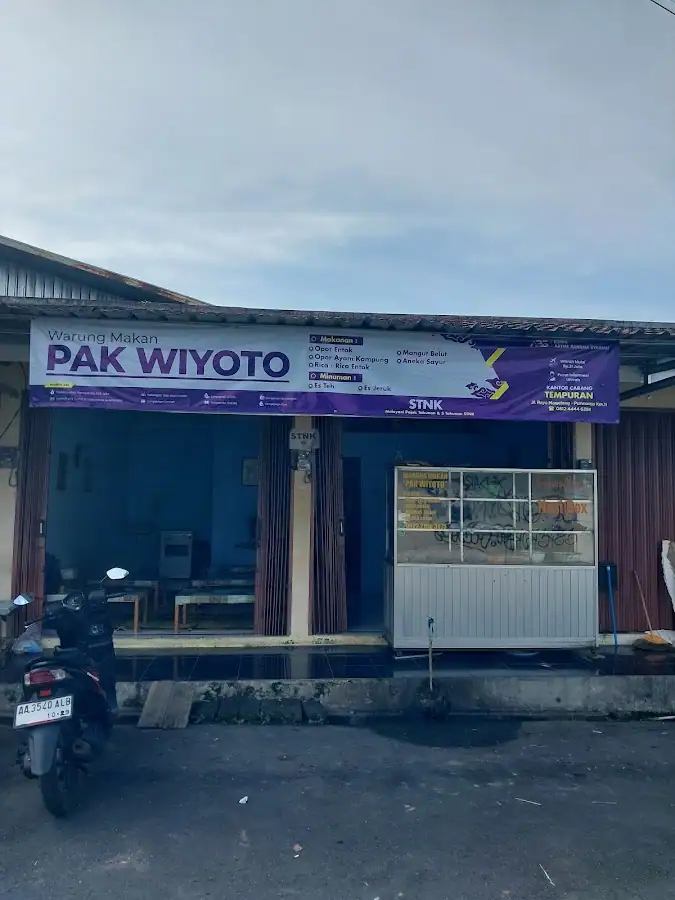warung makan pak wiyoto — foto 4